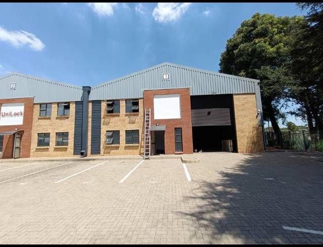 INDUSTRIAL PROPERTY TO RENT IN PRINCESS